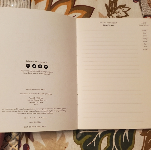 Blue 'Write the Poem' Notebook - Picture 3 of 5